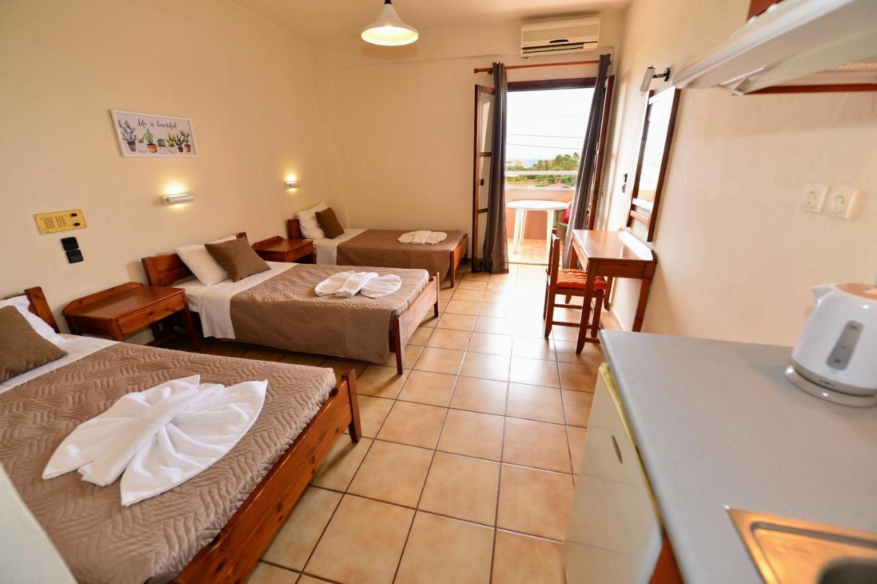 Vergas Hotel Malia Bagian luar foto