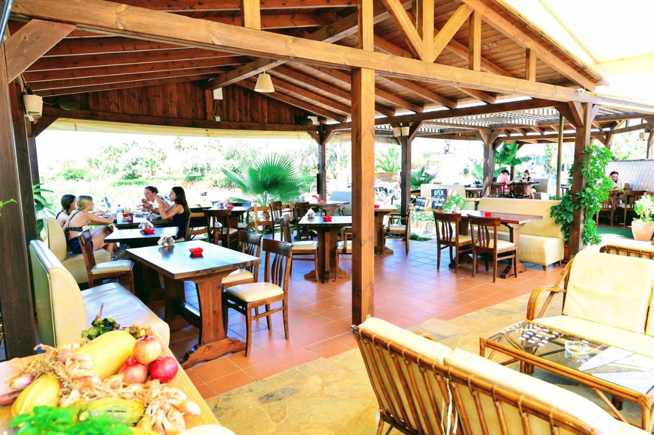 Vergas Hotel Malia Bagian luar foto